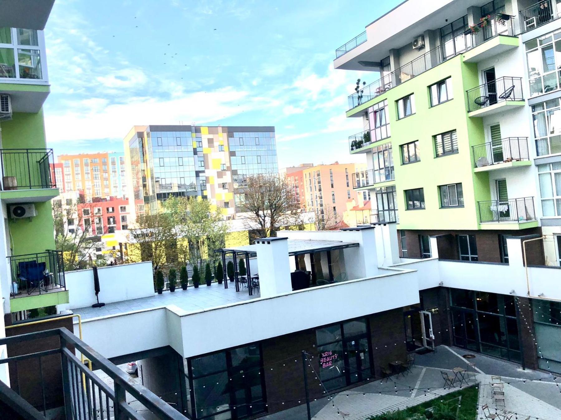 Osapart Comfortable Apartment In A Complex Great Britain ลวีฟ ภายนอก รูปภาพ
