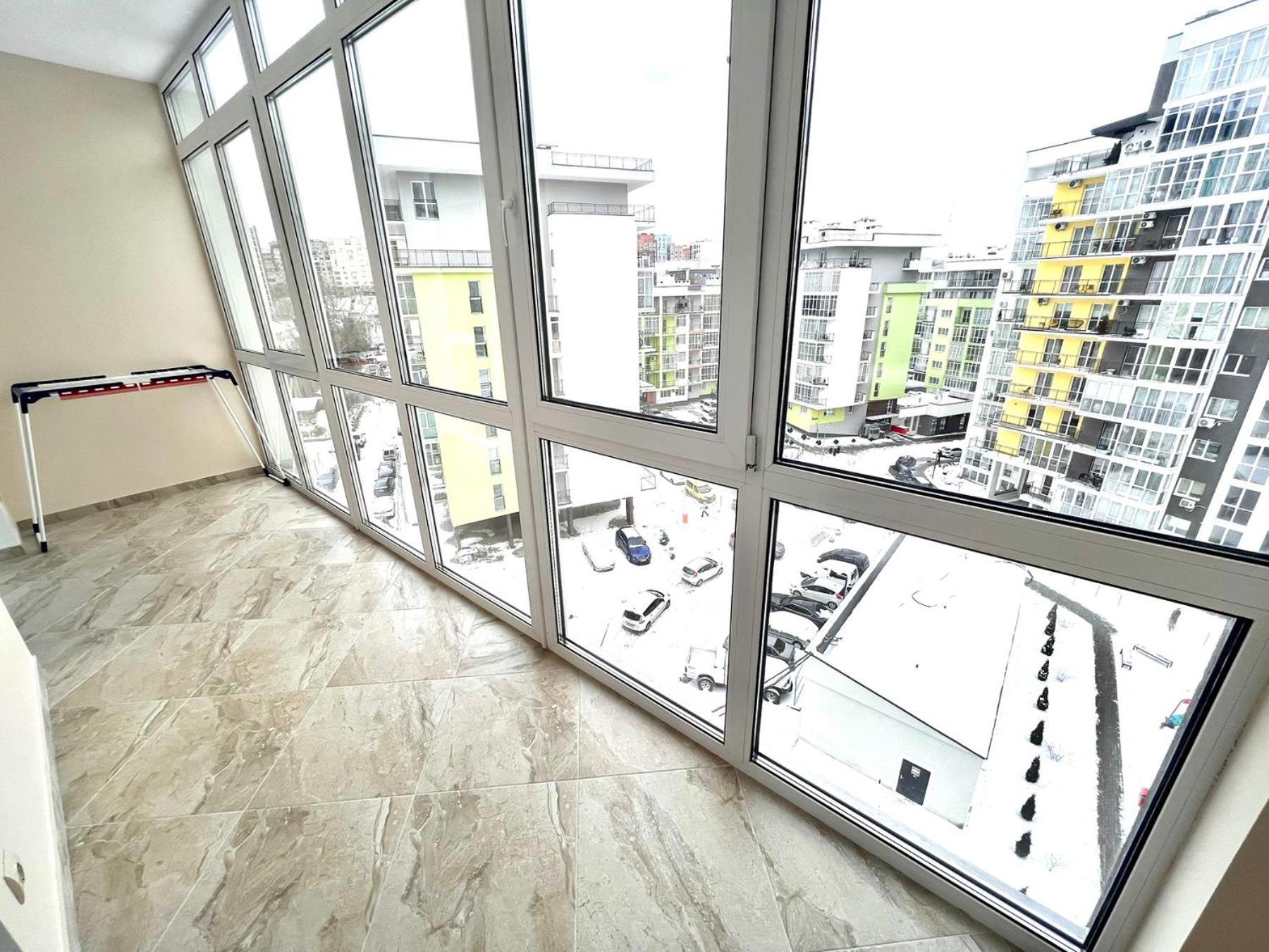 Osapart Comfortable Apartment In A Complex Great Britain ลวีฟ ภายนอก รูปภาพ