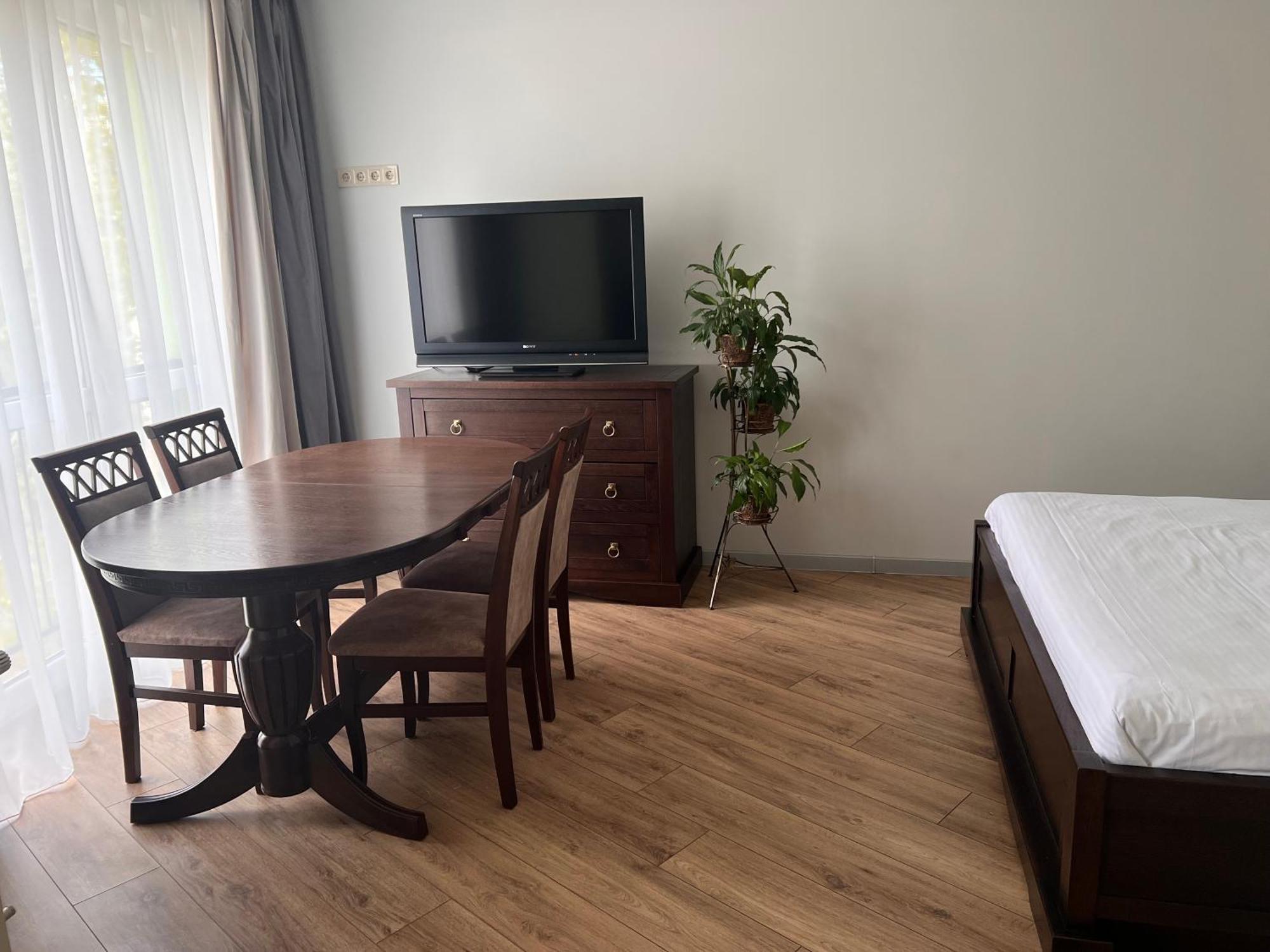 Osapart Comfortable Apartment In A Complex Great Britain ลวีฟ ภายนอก รูปภาพ