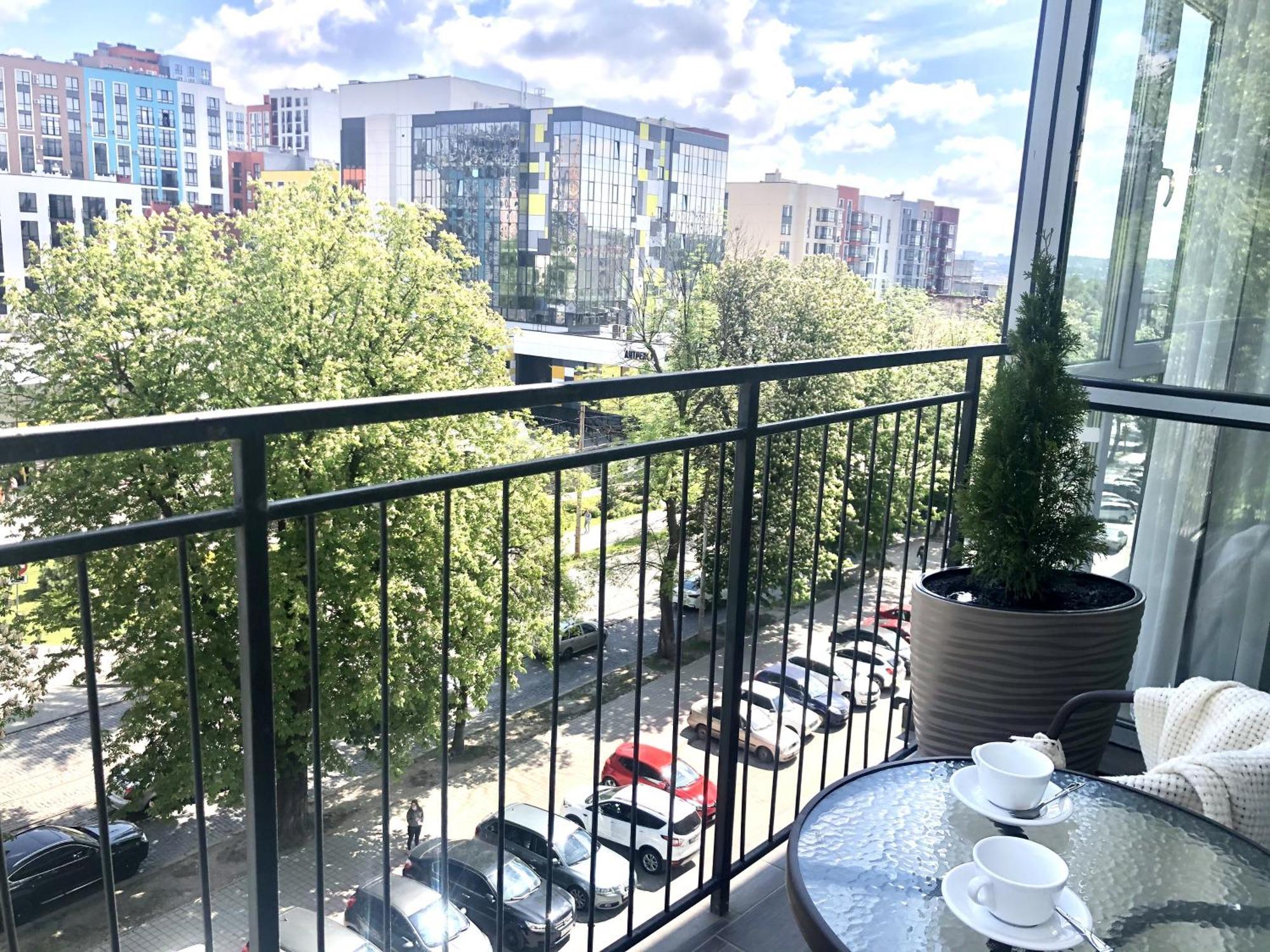 Osapart Comfortable Apartment In A Complex Great Britain ลวีฟ ภายนอก รูปภาพ